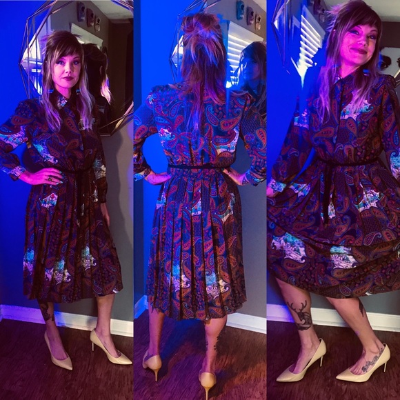 Dresses & Skirts - Vintage dress